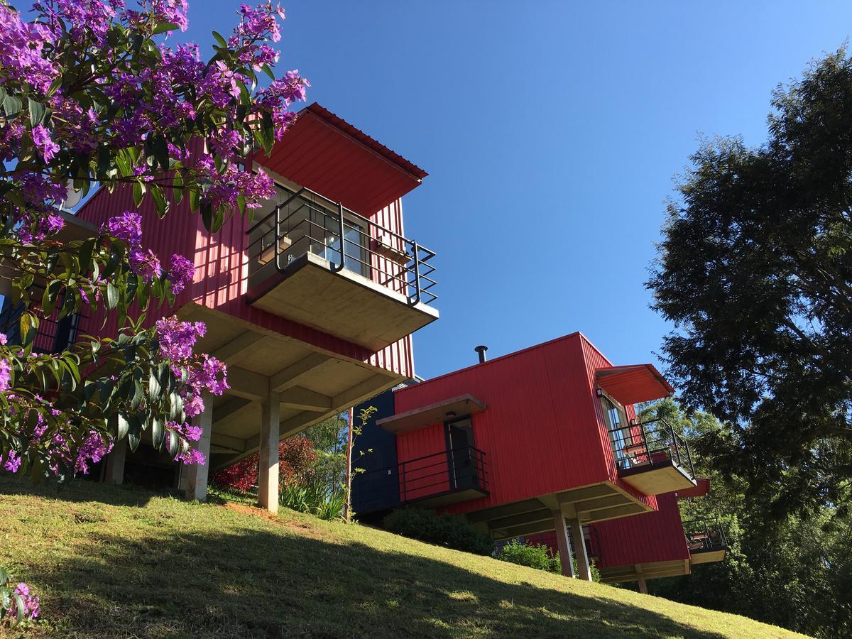 Latitude Lodge Cunha Luaran gambar